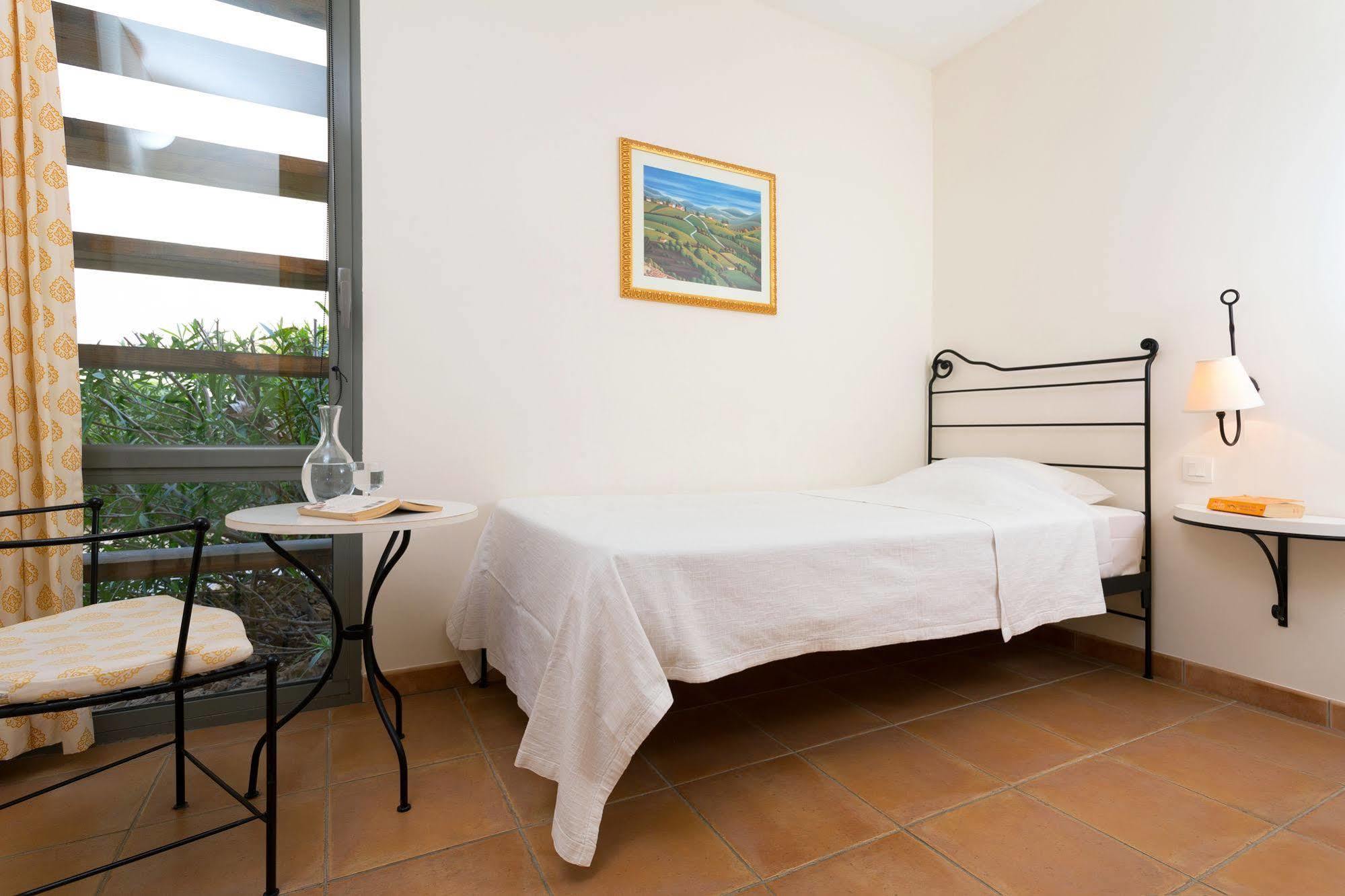 Madame Vacances Domaine Du Provence Country Club Service Premium Saumane-de-Vaucluse Kültér fotó